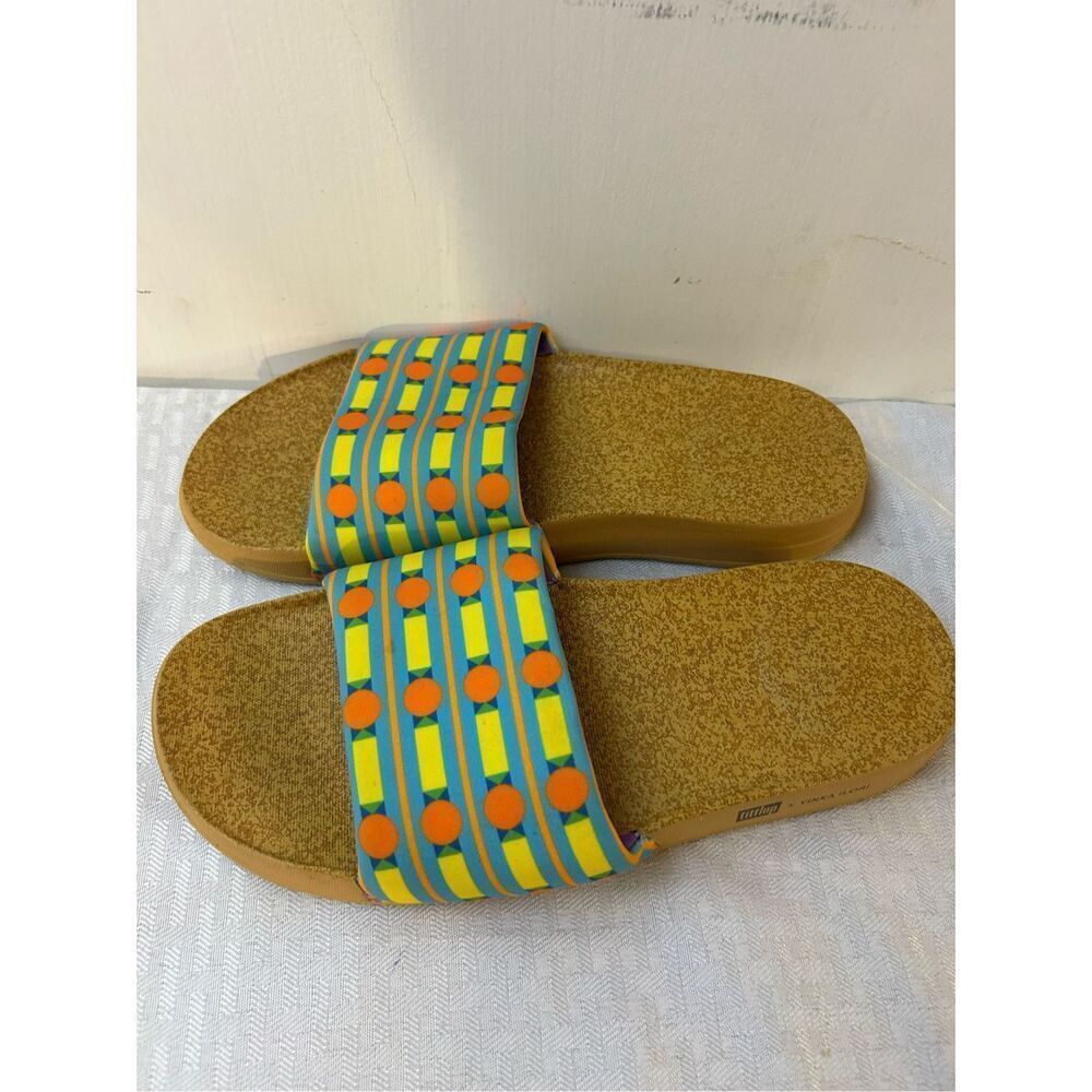 Fitflops x YinkaILori sandals US 7 multi‎ color geometric shapes